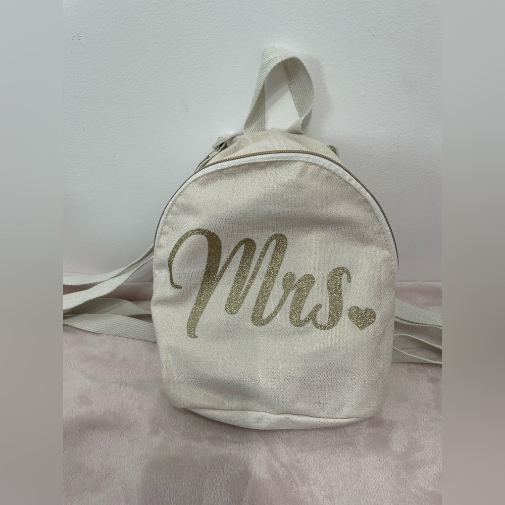 Mrs mini backpack NWOT - Picture 8 of 12